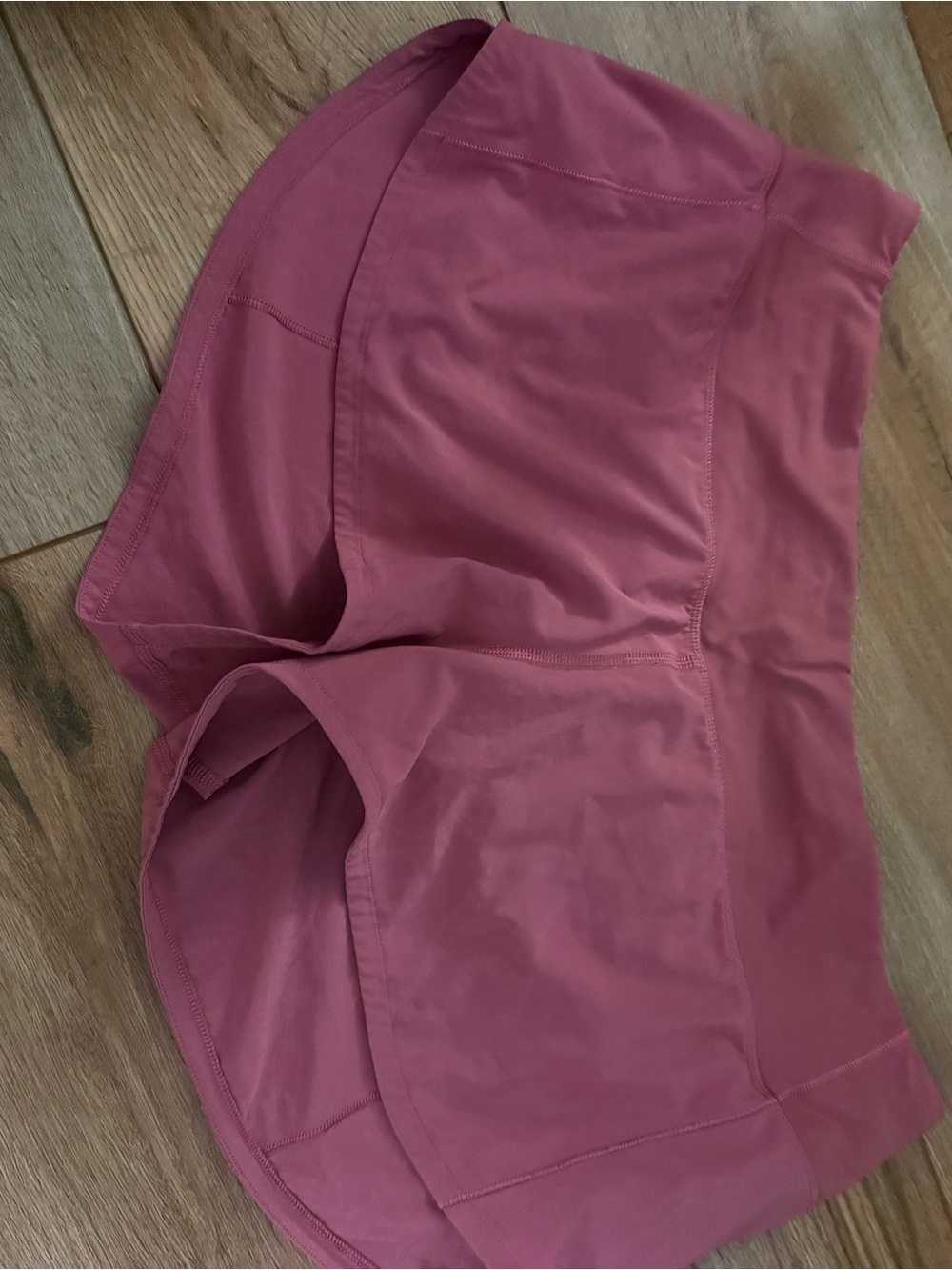 Lululemon Speed Up short 2.5” size 8